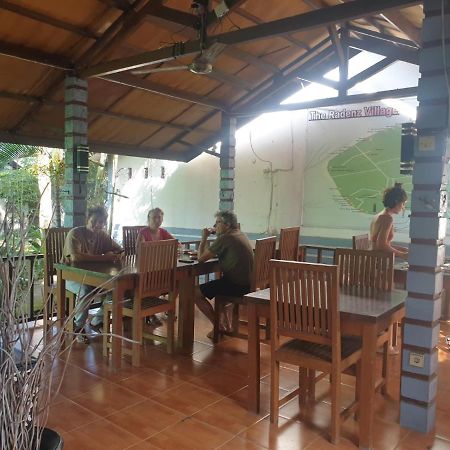 Five Time Home Stay Gili Air Eksteriør billede