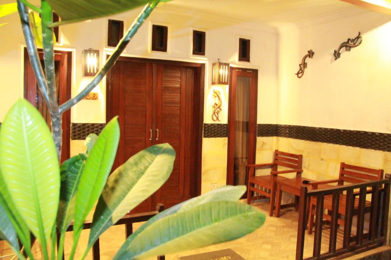 Five Time Home Stay Gili Air Eksteriør billede