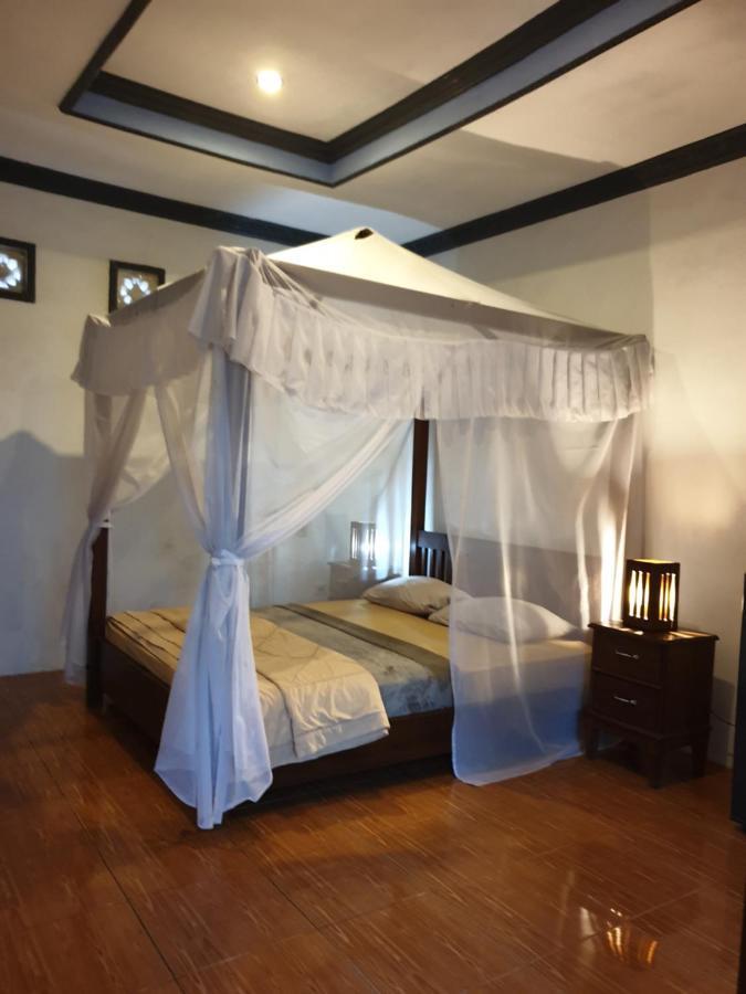 Five Time Home Stay Gili Air Eksteriør billede