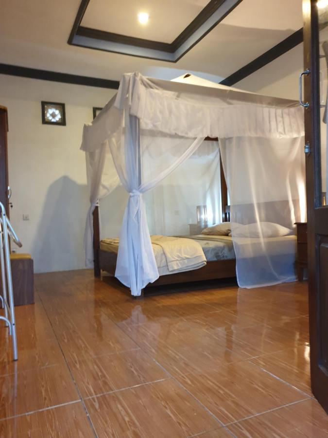 Five Time Home Stay Gili Air Eksteriør billede